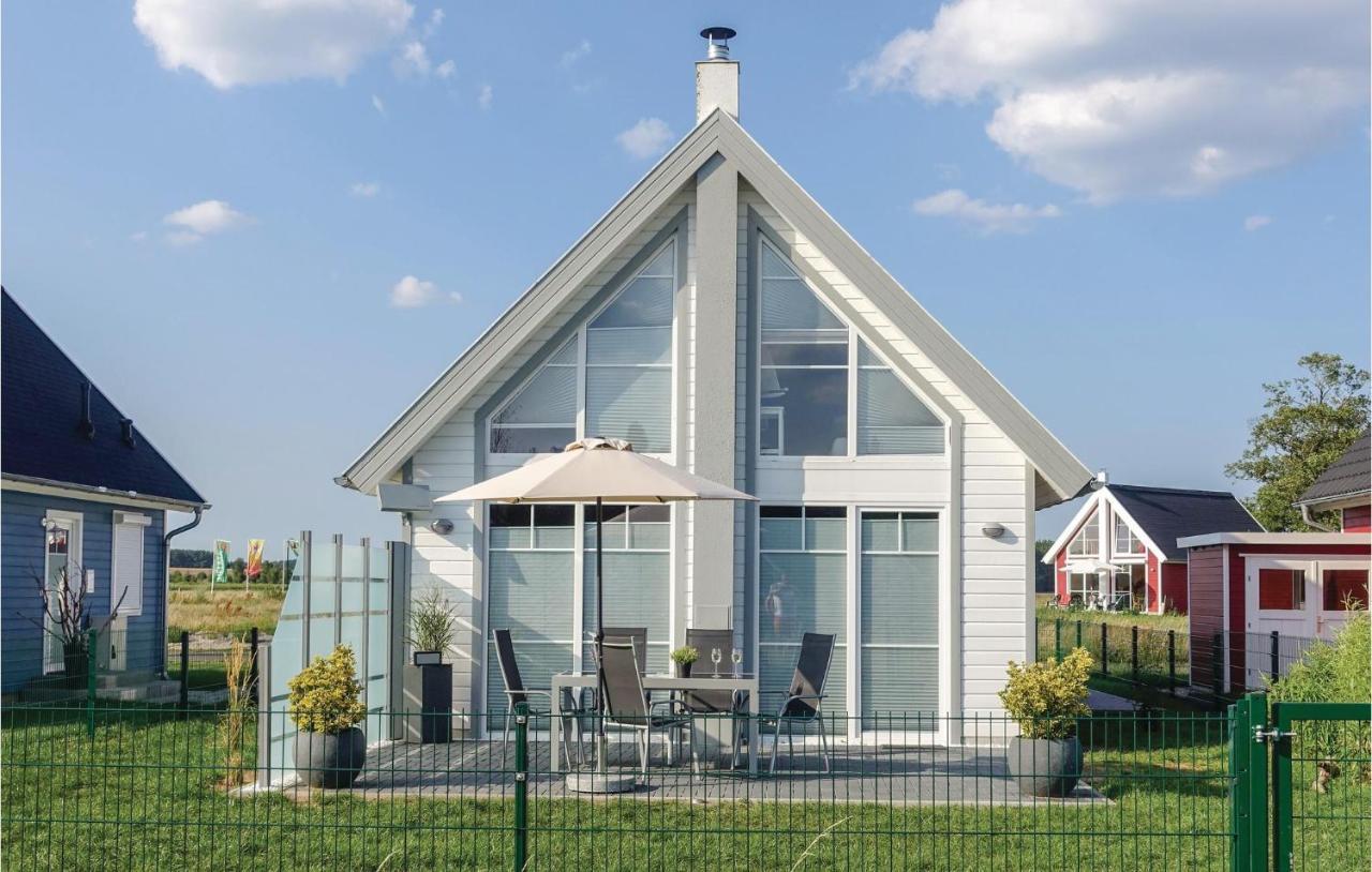 Beach Front Home In Zerpenschleuse With Wifi Exterior photo
